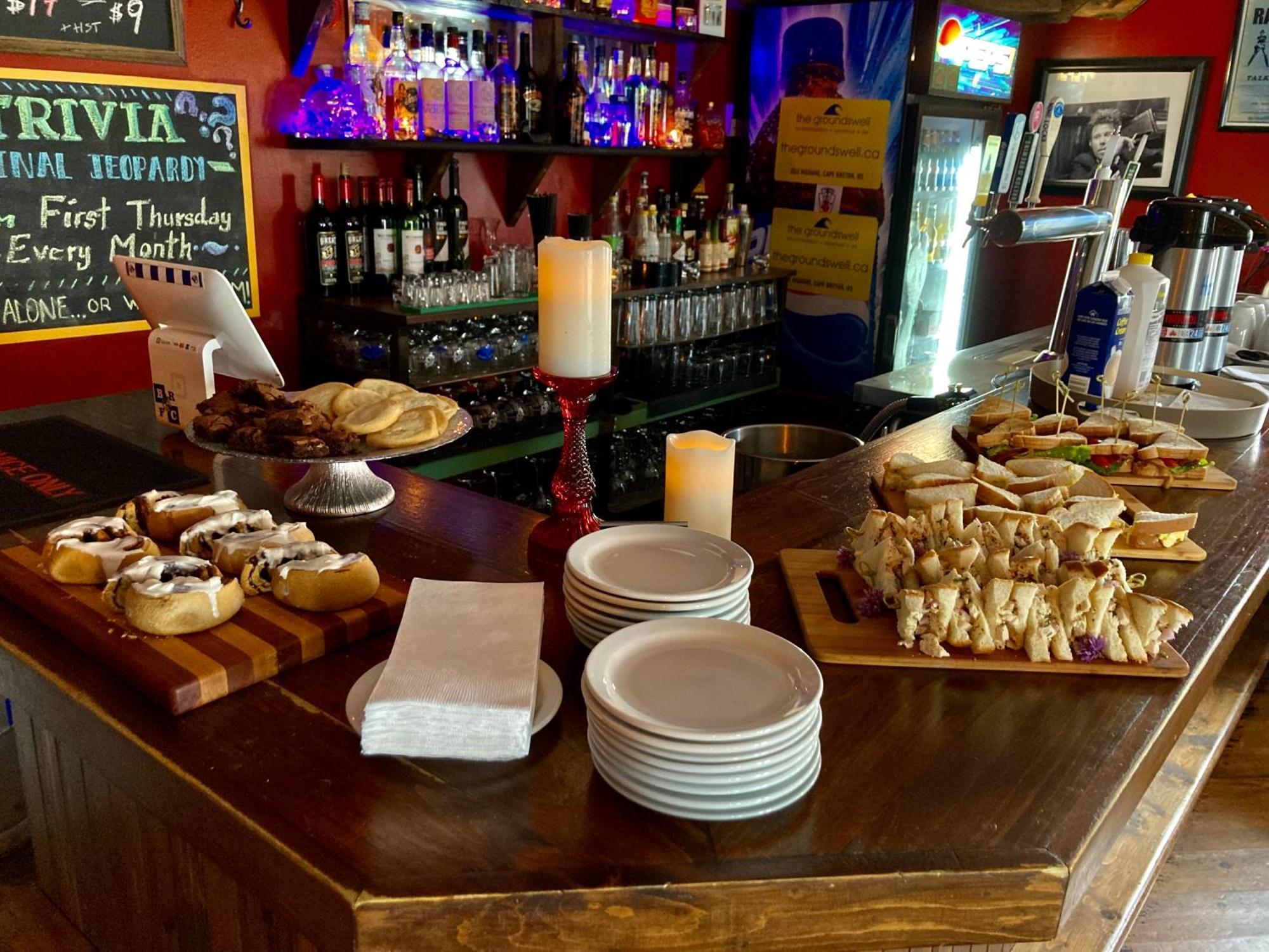 Groundswell Pub & Inn D'Escousse Bagian luar foto